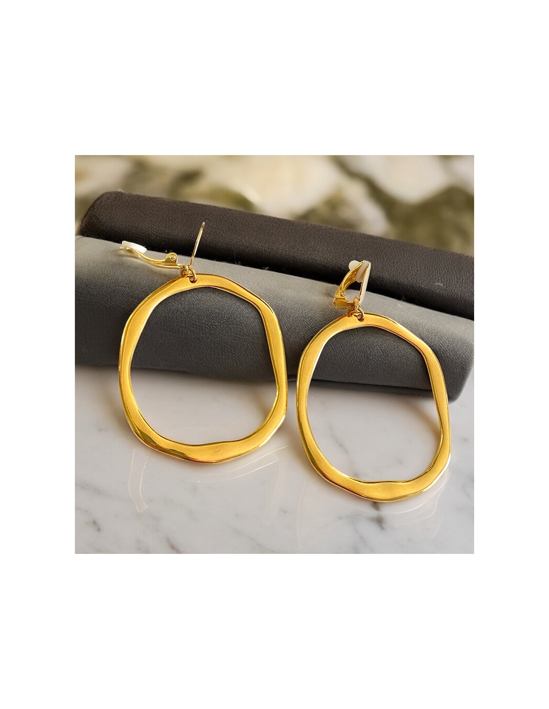 Boucles D'oreilles Clips Vintage Dorées Et Crème - Environ 1,5 Cm, à Nettoyer - Occasion, Parfaites Pour Style Rétro