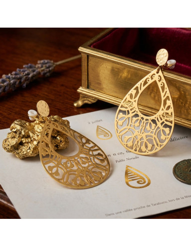 Boucle d'oreille clip dorée d'Orient