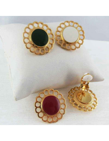 Boucle d'oreille à clip rétro