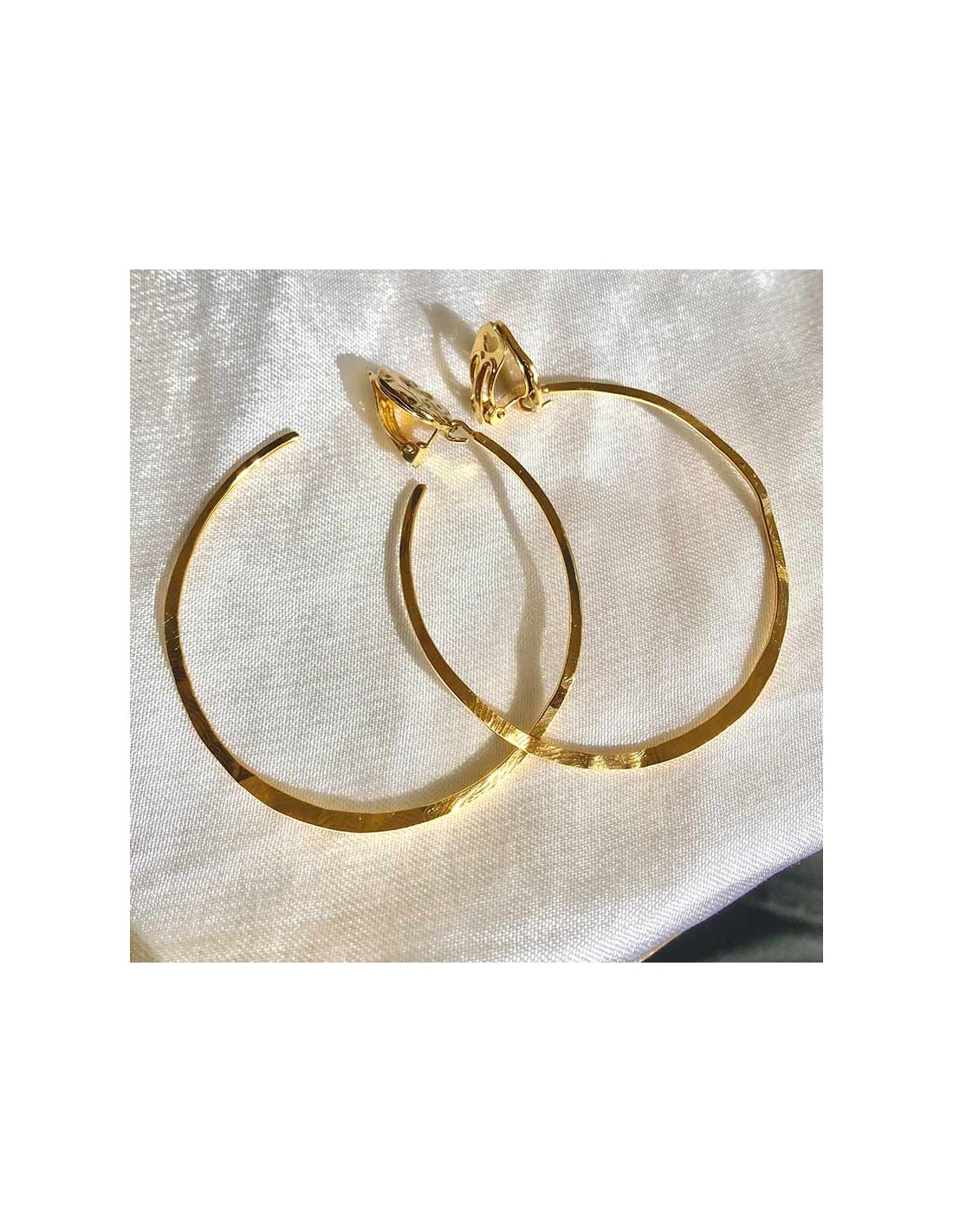 Boucles D'oreilles Clips Argentées - Fantaisie - Occasion En Très Bon état (TBE)